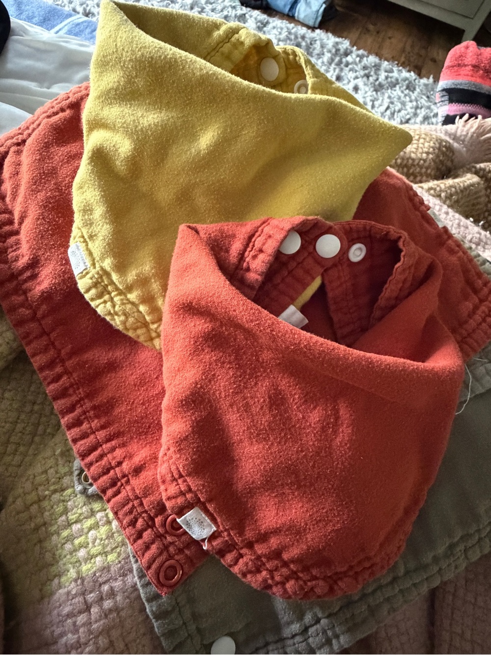 6-organic cotton infinity & square bibs “Indi” by Kishu baby - Picture 4 of 11
